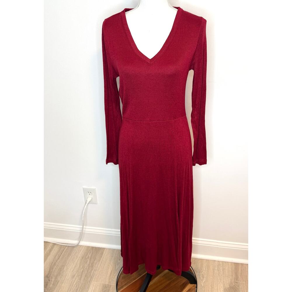 Banana Republic Ribbed Knit Midi Dress In Mulled Cranberry Red Size Medium - Picture 3 of 14